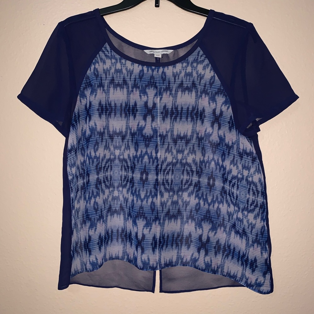 ❄️🦋 AEO Mesh / Partial Open Back Tee Shirt